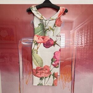Floral Bodycon off shoulder/Sleeveless Dress